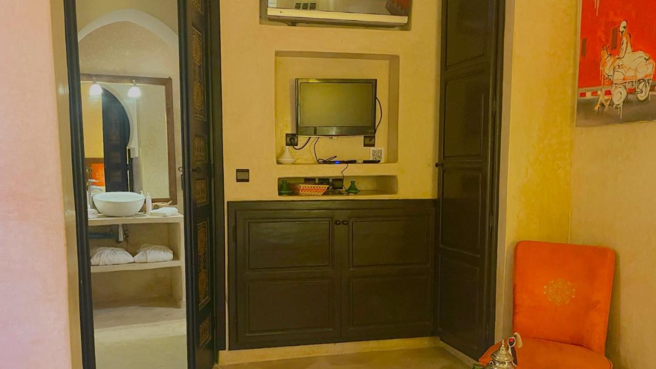 Riad Pourpre Medina Marrakesh Exterior photo