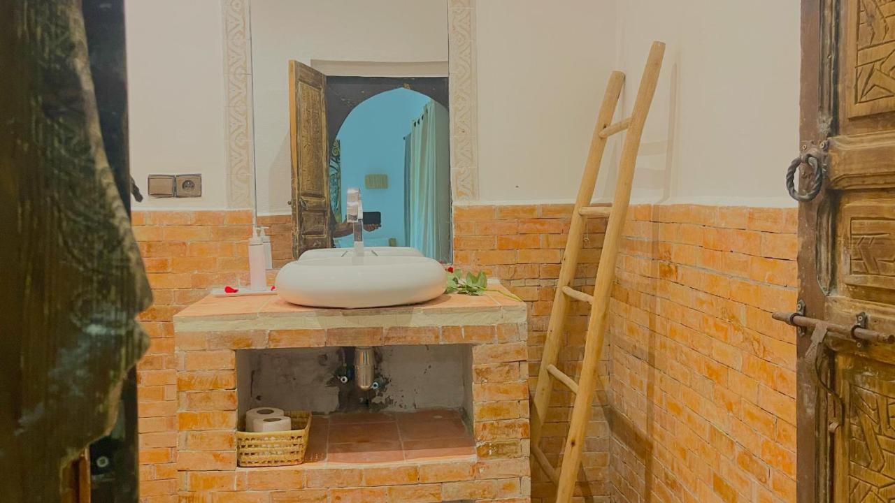 Riad Pourpre Medina Marrakesh Exterior photo